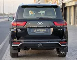 Toyota Land Cruiser VX Twin Turbo 2024